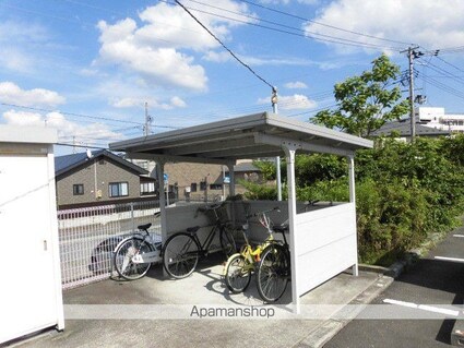 レオパレスシャトレー小石名沢[1K/23.72m2]の共用部1