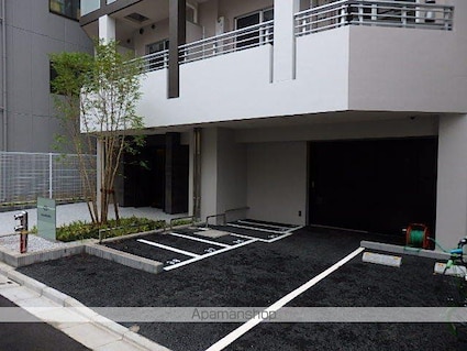 プラウドフラット東神田[1R/30.12m2]の駐車場