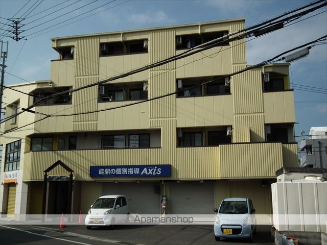 和歌山市市小路のマンションの外観1