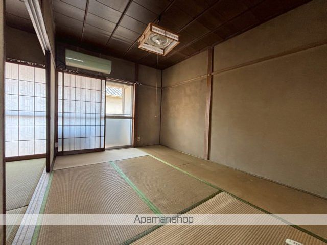 味埜アパートの内装写真