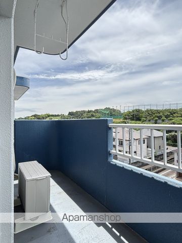 マンションロイヤルアイリスの内装写真