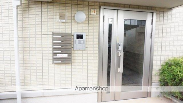 プレル八景水谷の玄関写真
