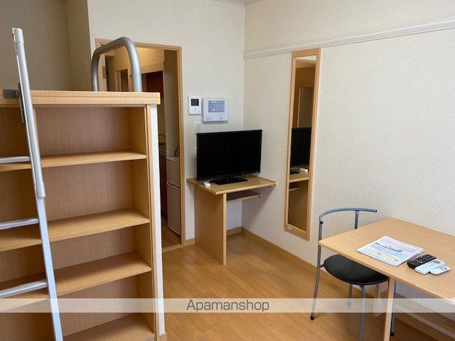 レオパレスグリーンハイツ島崎の内装写真