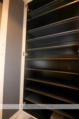 LADOUCEUR九条の内装写真