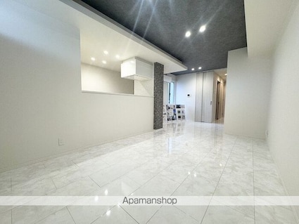 ＤーＧＬＡＮＺ　ＷＥＳＴ[2LDK/71.3m2]のリビング・居間