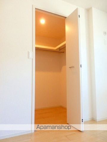 フリーデの内装写真