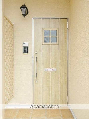 シェ モワ ココの玄関写真