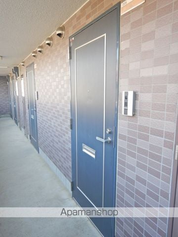 メゾン南昭和の玄関写真