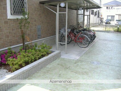 サンローレル[1LDK/42.8m2]の外観3