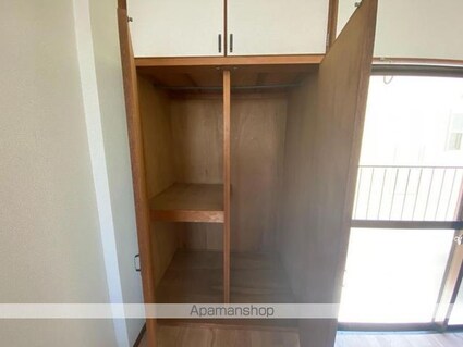コーポ石清尾[1R/17m2]の収納