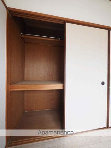 ロイヤル丸文の内装写真