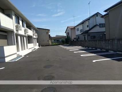 Ｃａｓａ　Ｆｅｌｉｃｅ[2LDK/57.8m2]の駐車場