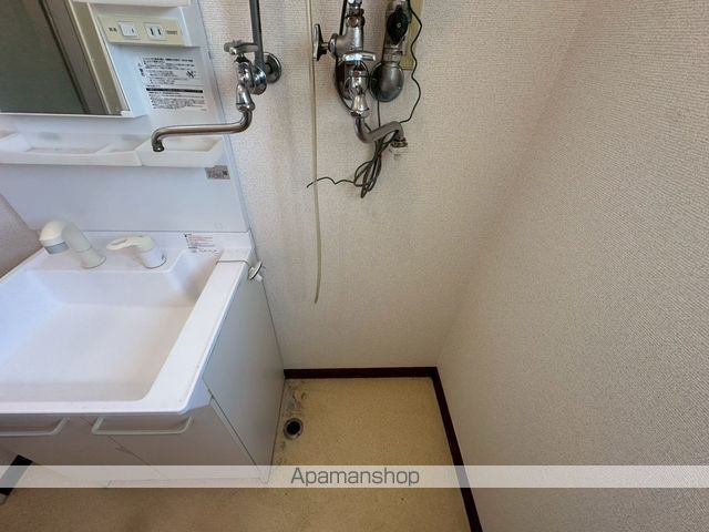 カームハイツBの内装写真