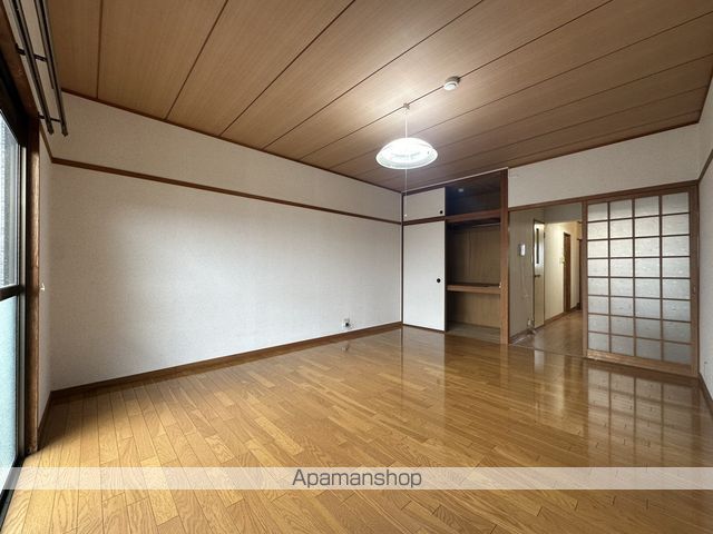 エイシンハイム紫原の内装写真