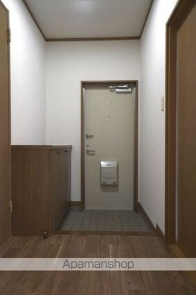 さくらハイツ６号館[2DK/48m2]の玄関2