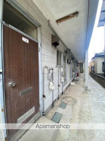 タカタハイツ江南の玄関写真