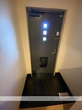 キャトルレーヴ　[1R/32.53m2]の玄関