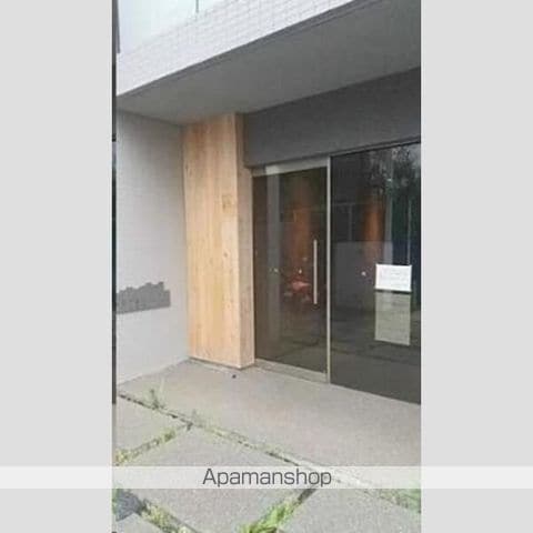 ARTESSIMO LENNAの玄関写真