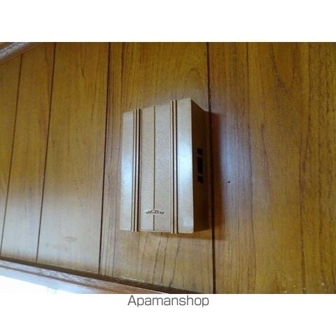 北見市 2階建 築45年の内装写真