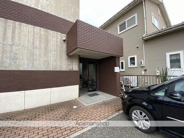マンションKAYABAの玄関写真