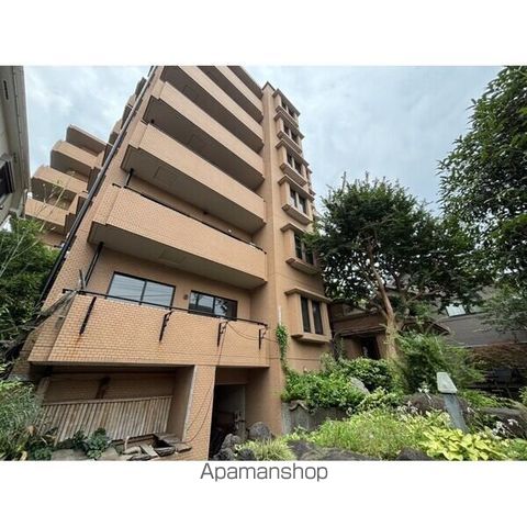 綾東ヴィレッジ弐番館の外観写真
