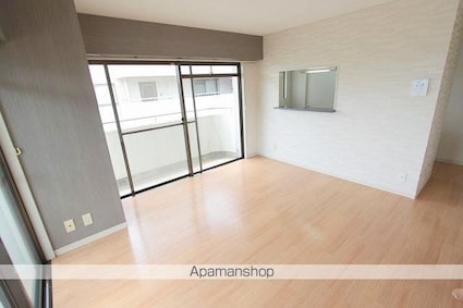 リアライズ屋島[2LDK/62.19m2]のリビング・居間