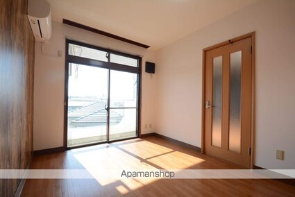 ヴィラ・シティ　ハナナカ[2K/39m2]のリビング・居間