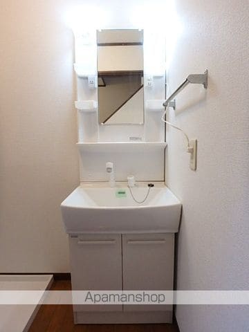 タウンハウス中忠の内装写真