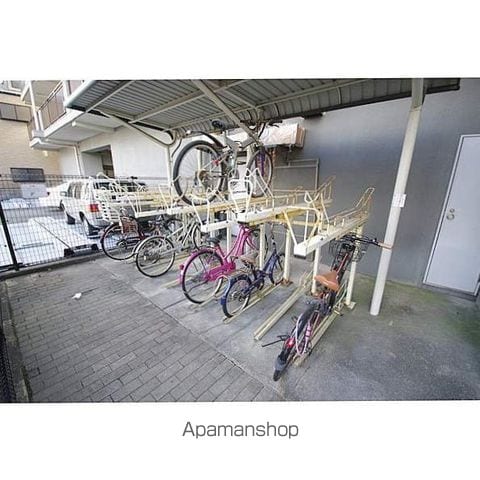 アルファウイング高宮東の外観写真
