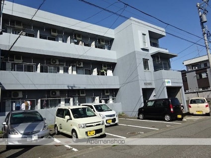 キュア・メロディ[1K/27.3m2]の駐車場