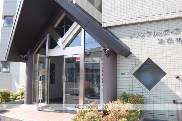メゾンアルカディア西深津の玄関写真