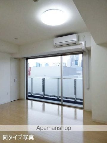SHOWN HATSUDAIの内装写真