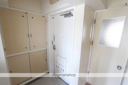 ビレッジハウス芦原１号棟[3DK/53.08m2]の玄関