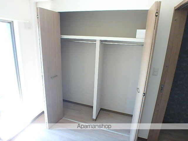 LUXENA KADOMAの内装写真