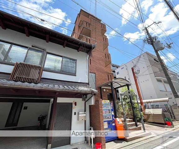 FLAT136の外観写真