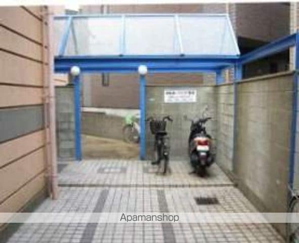 友泉丸一ビルの外観写真