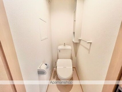 ジェルメ　フルール[2LDK/58.52m2]のトイレ