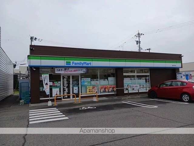 ヴィセオαの周辺写真