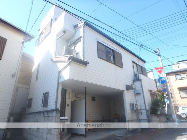 シンメイハイツの外観写真