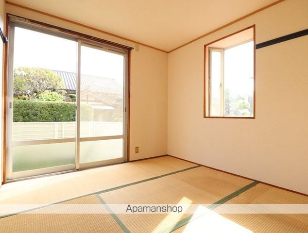 プレジール上ノ郷 A棟の内装写真