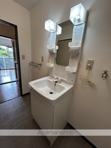 フレグランス富士岡 A棟・B棟の内装写真