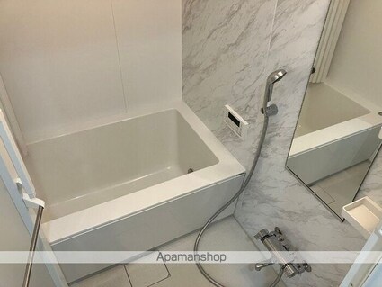 ロイヤルカーサ千種[1K/35.52m2]のバス