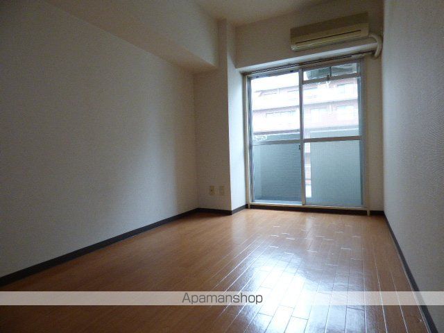 REV35の内装写真
