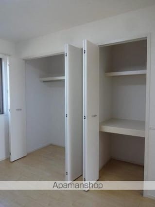 トレントットⅡ[1LDK/50.14m2]の収納