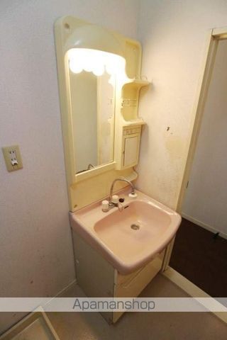 オリエントハイツIの内装写真