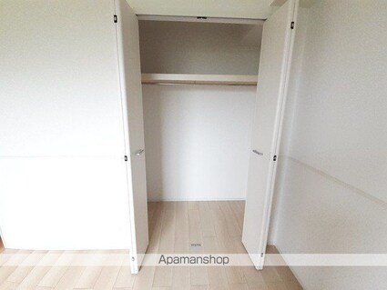 レフィナードＡ[2LDK/57.55m2]の収納