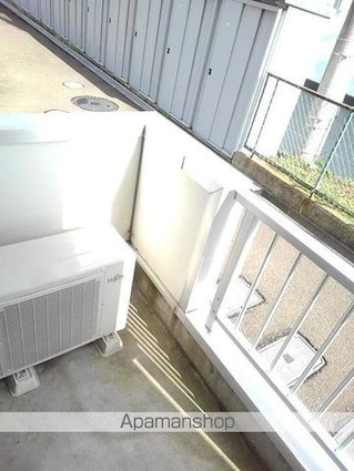 メゾン・クリスタルⅠ[1LDK/45.77m2]のバルコニー