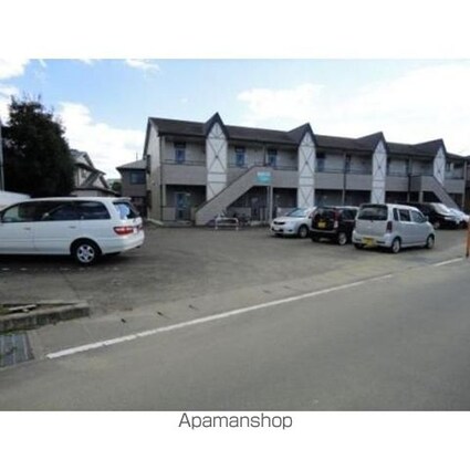 カルム参番館[1K/33.12m2]の駐車場