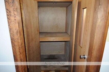 八反田コーポ１号棟[4K/82.5m2]の収納