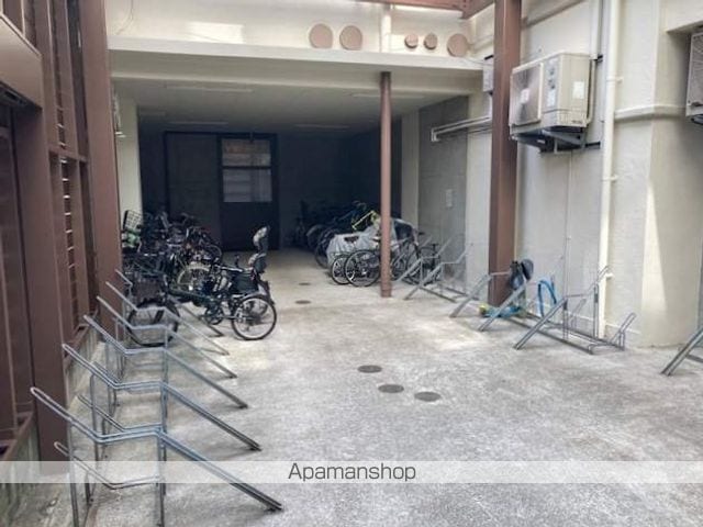 THE APARTMENTの外観写真